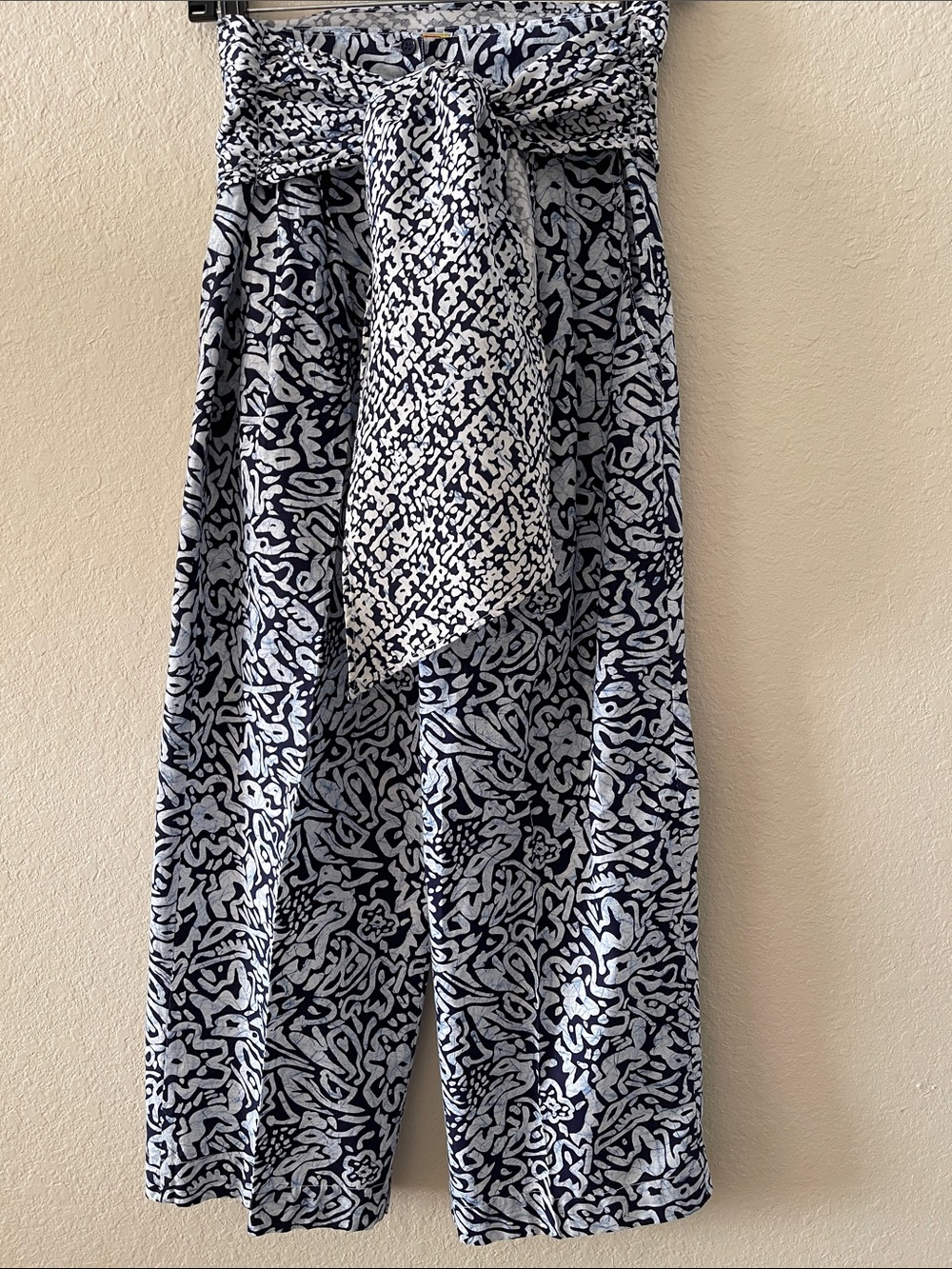 Navy & White Wide-Leg Printed Tie-Waist Pants
